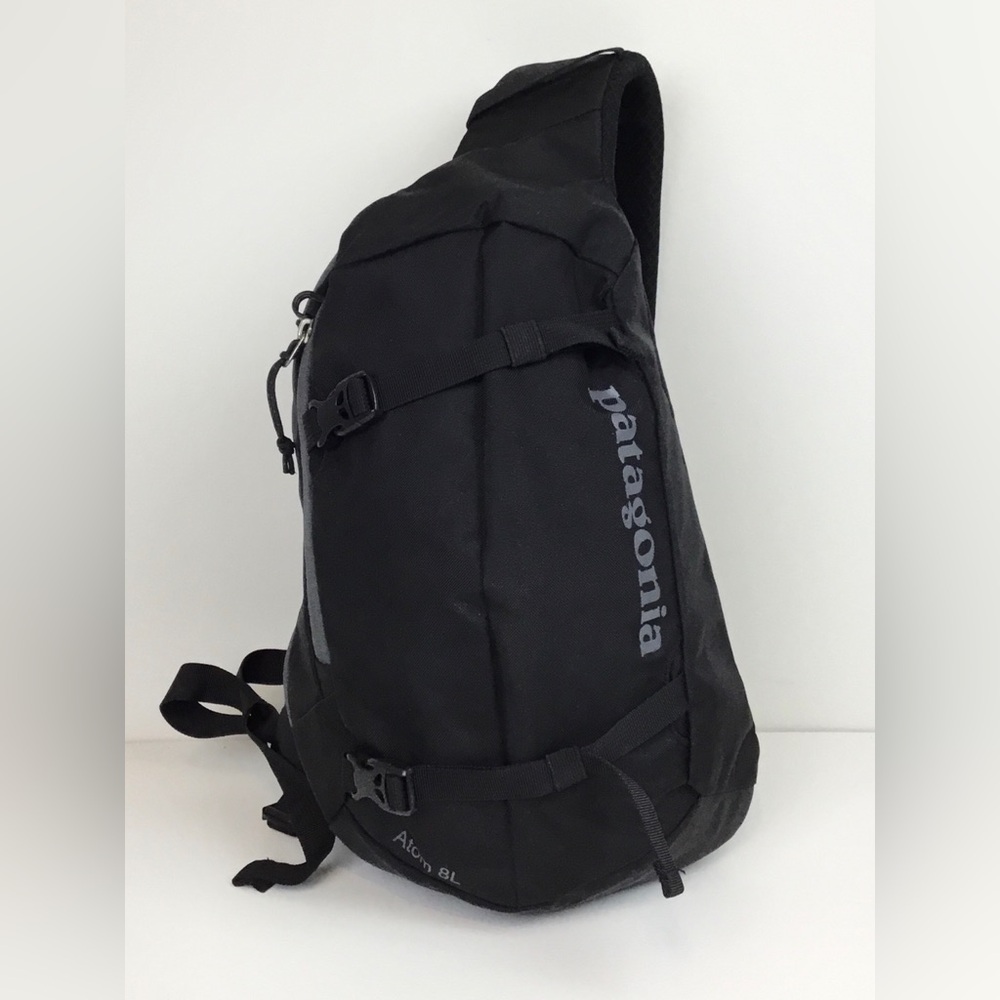 Patagonia Atom Sling 8L Crossbody Backpack Black